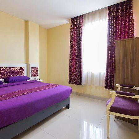 Wijaya Imperial Hotel Baturetno Zewnętrze zdjęcie