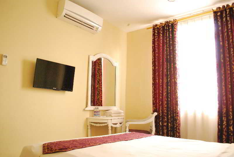 Wijaya Imperial Hotel Baturetno Zewnętrze zdjęcie